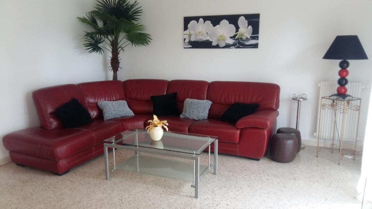Appartement F3 Valescure Saint-Raphaël Kültér fotó