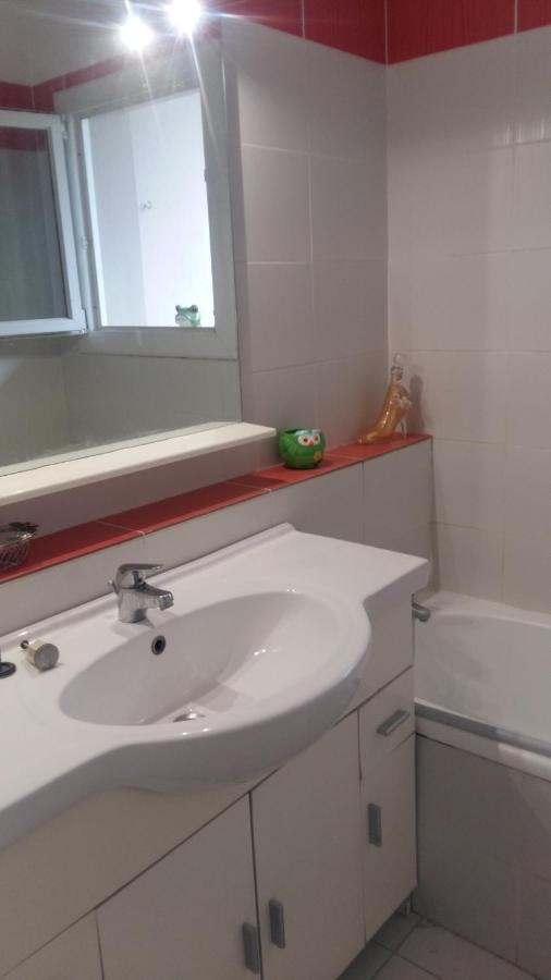 Appartement F3 Valescure Saint-Raphaël Kültér fotó
